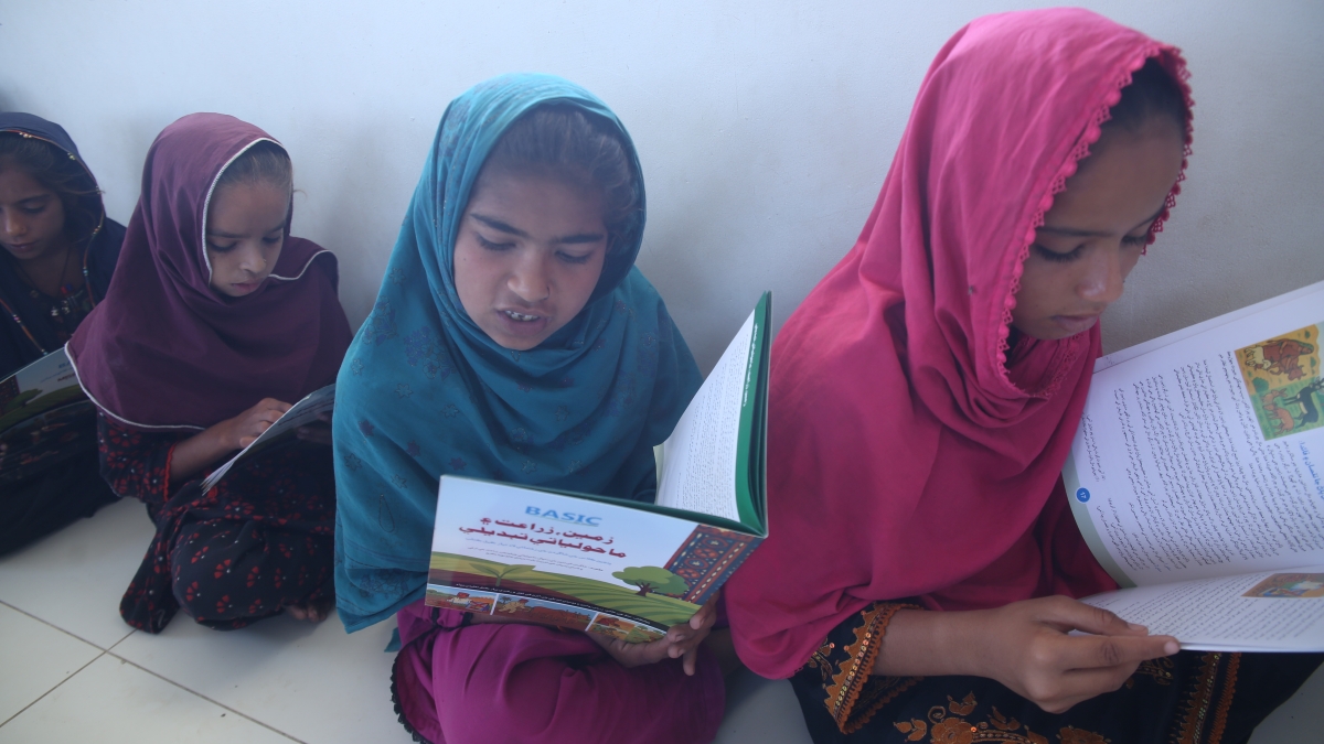 Community structures