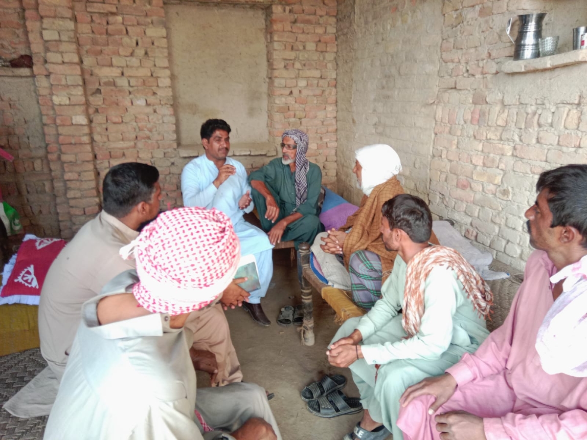 Community structures